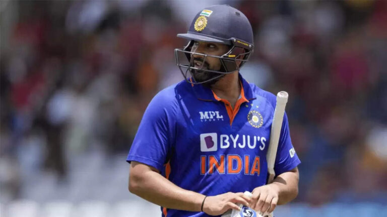 Rohit Sharma is a pathetic captain held responsible for India’s defeat !!