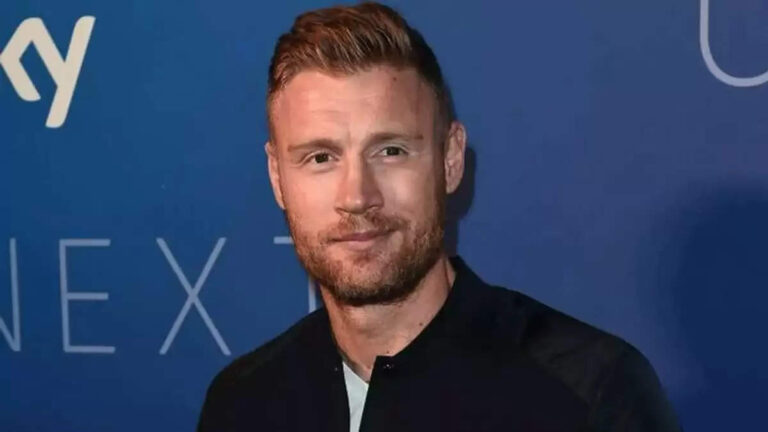 Andrew Flintoff escapes after car crash, lucky to be alive!!